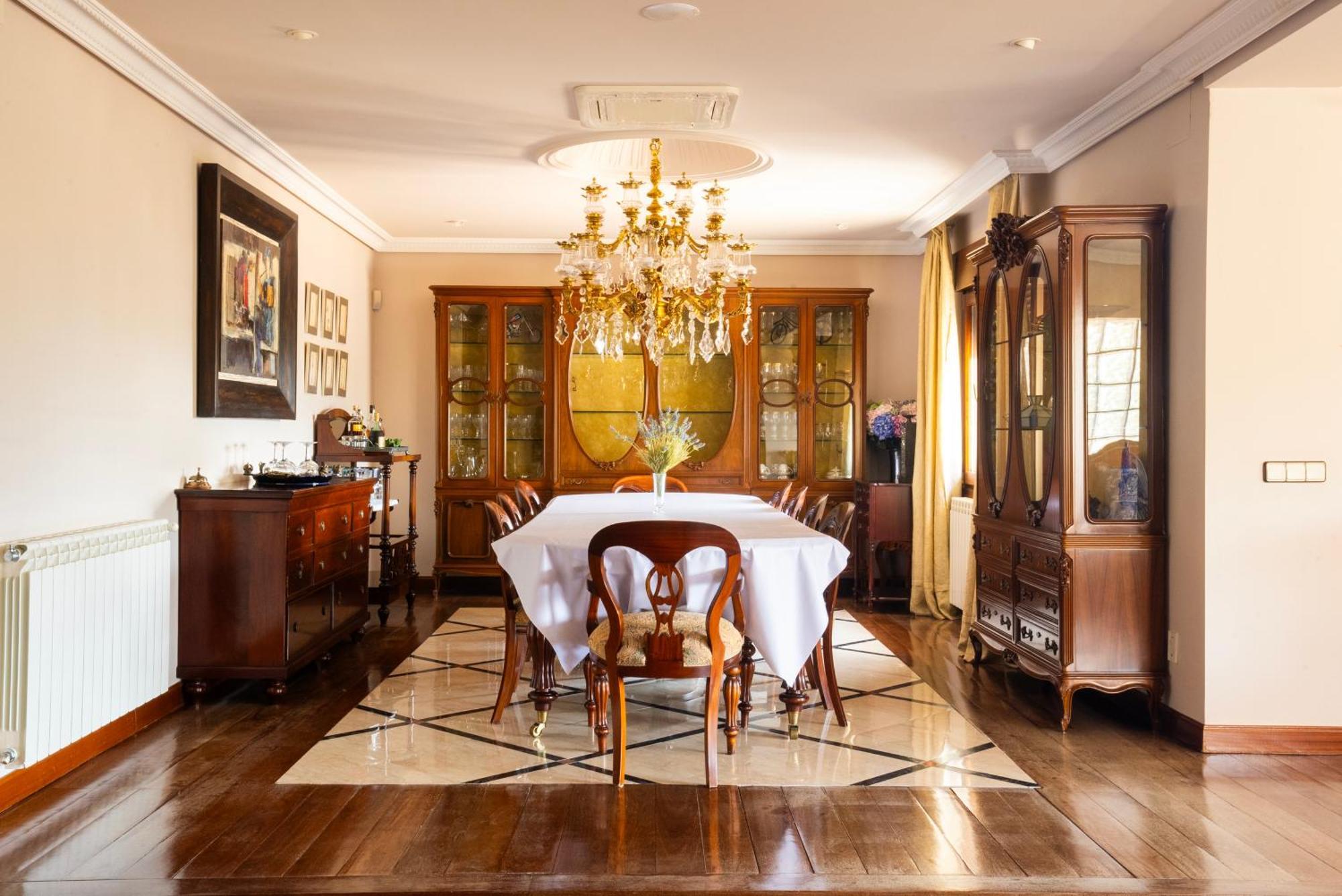 Vila Mansion Con Jacuzzi A 40 Grados, Gran Piscina Y Padel El Tiemblo Exteriér fotografie