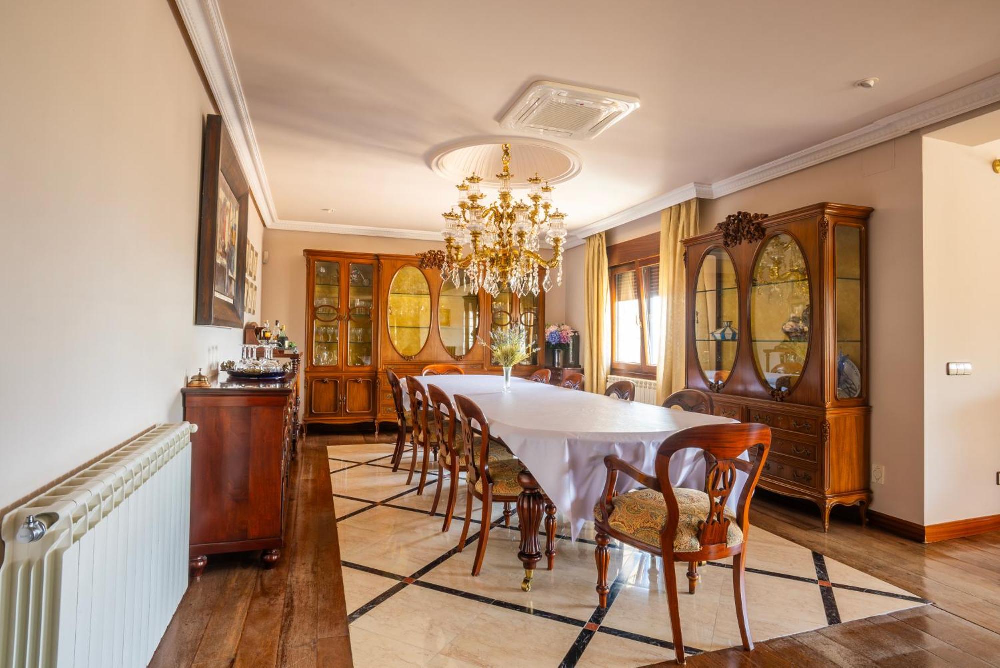 Vila Mansion Con Jacuzzi A 40 Grados, Gran Piscina Y Padel El Tiemblo Exteriér fotografie